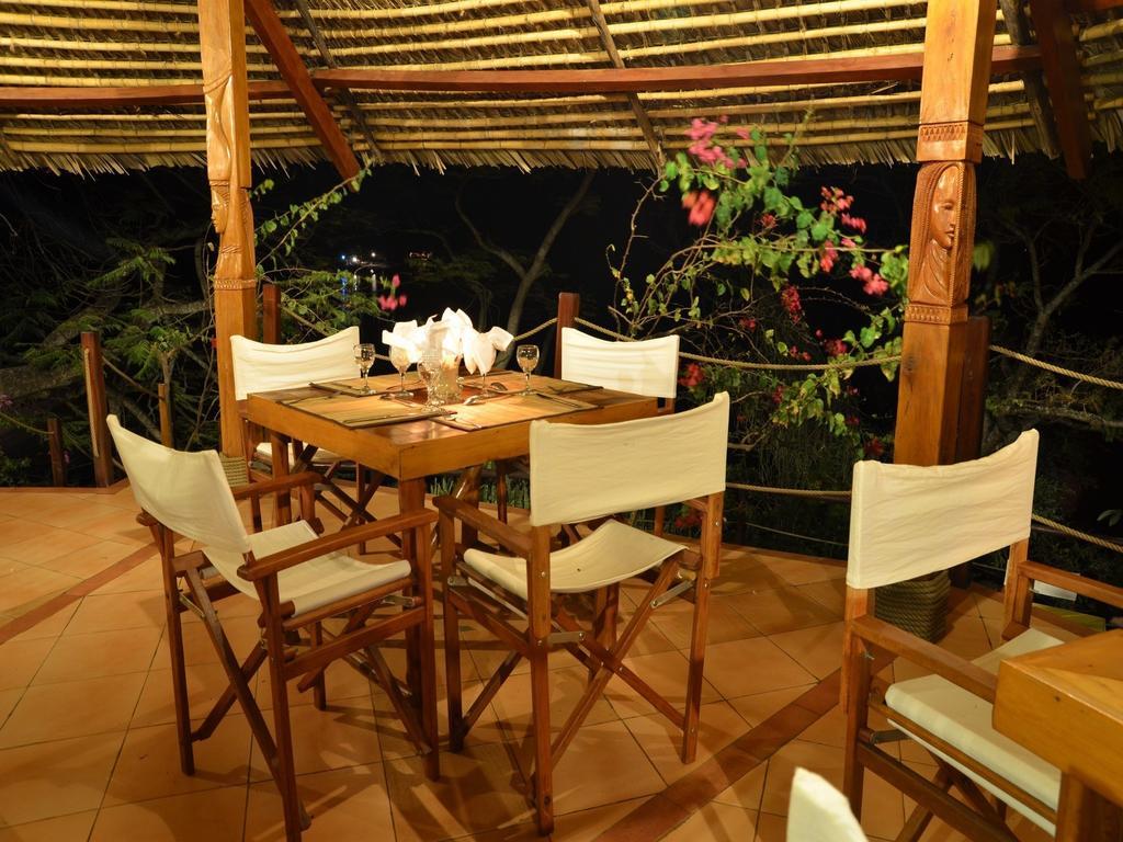 Auberge Le Maki Lodge Ампангоринана Экстерьер фото