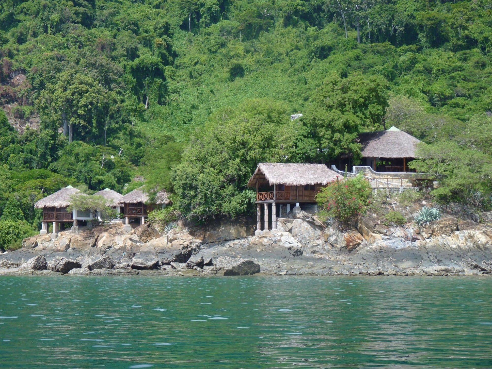 Auberge Le Maki Lodge Ампангоринана Экстерьер фото